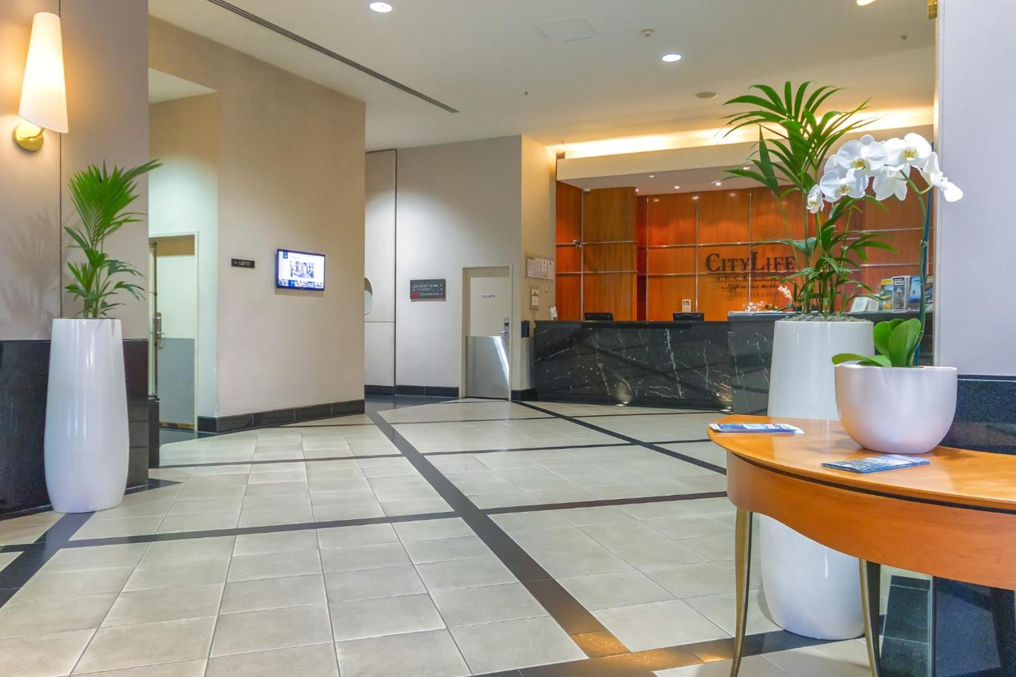 A City Stay Holiday On Queen Street Auckland Exterior photo